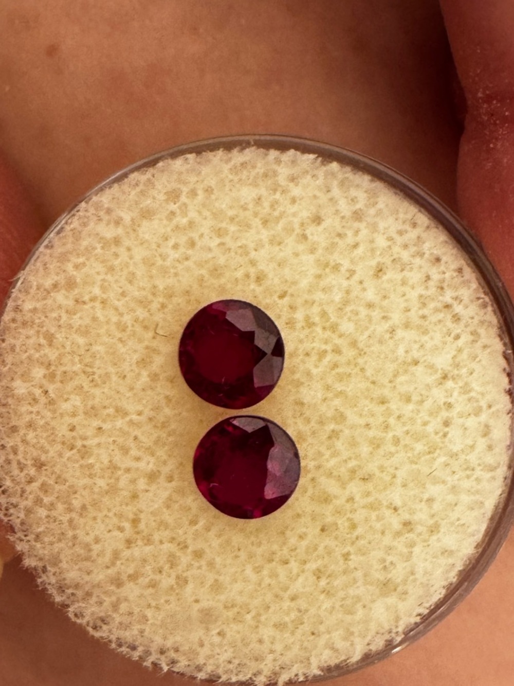 1.52ct natural ruby pair